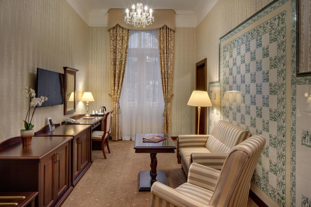 Ensana Nove Lazne Hotel มาเรียอานซเกลาซนี ห้อง รูปภาพ
