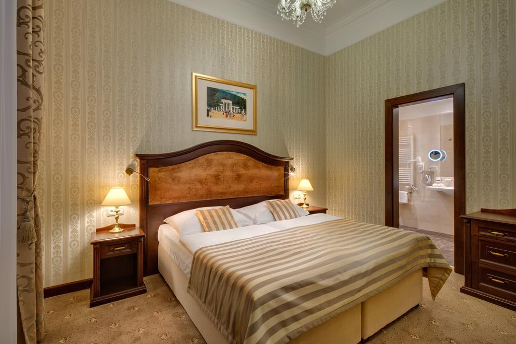 Ensana Nove Lazne Hotel มาเรียอานซเกลาซนี ห้อง รูปภาพ
